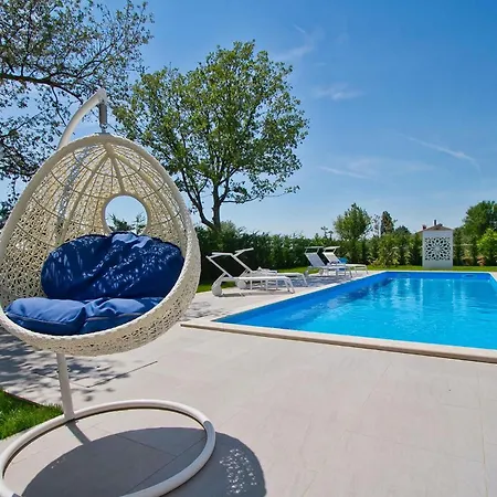 Holiday home Perini