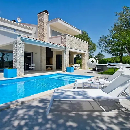 Perini Holiday home *