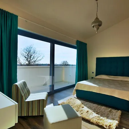Perini Tatil Evi *